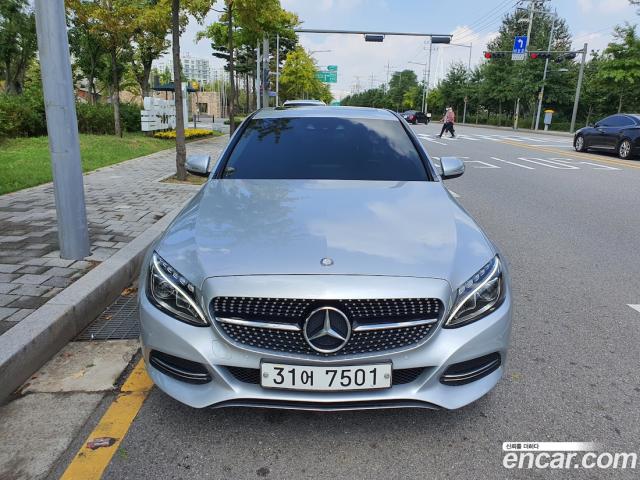 2015 MERCEDES BENZ C220 (Left Hand Drive)